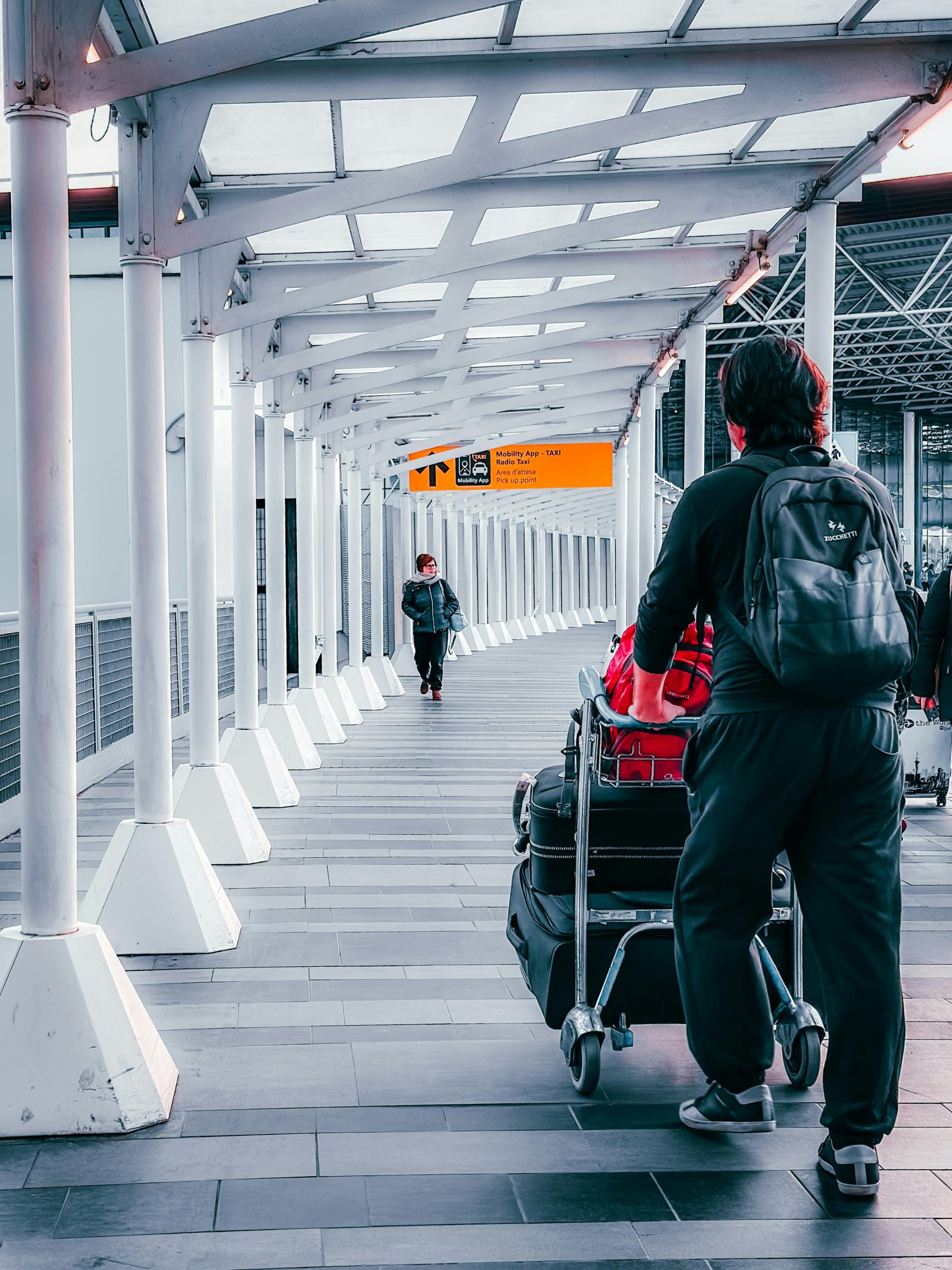 Relaxed family travel planning conversation with Wanderlark Travel